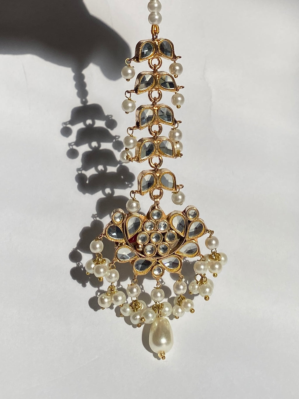 Sheesh Mahal Kundan Bindiya | Traditional Pakistani Hair Accessories