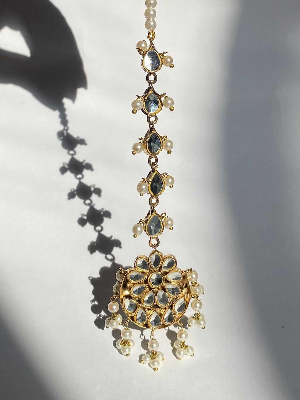Shahi Kundan Bindiya | Traditional Pakistani Hair Accessories