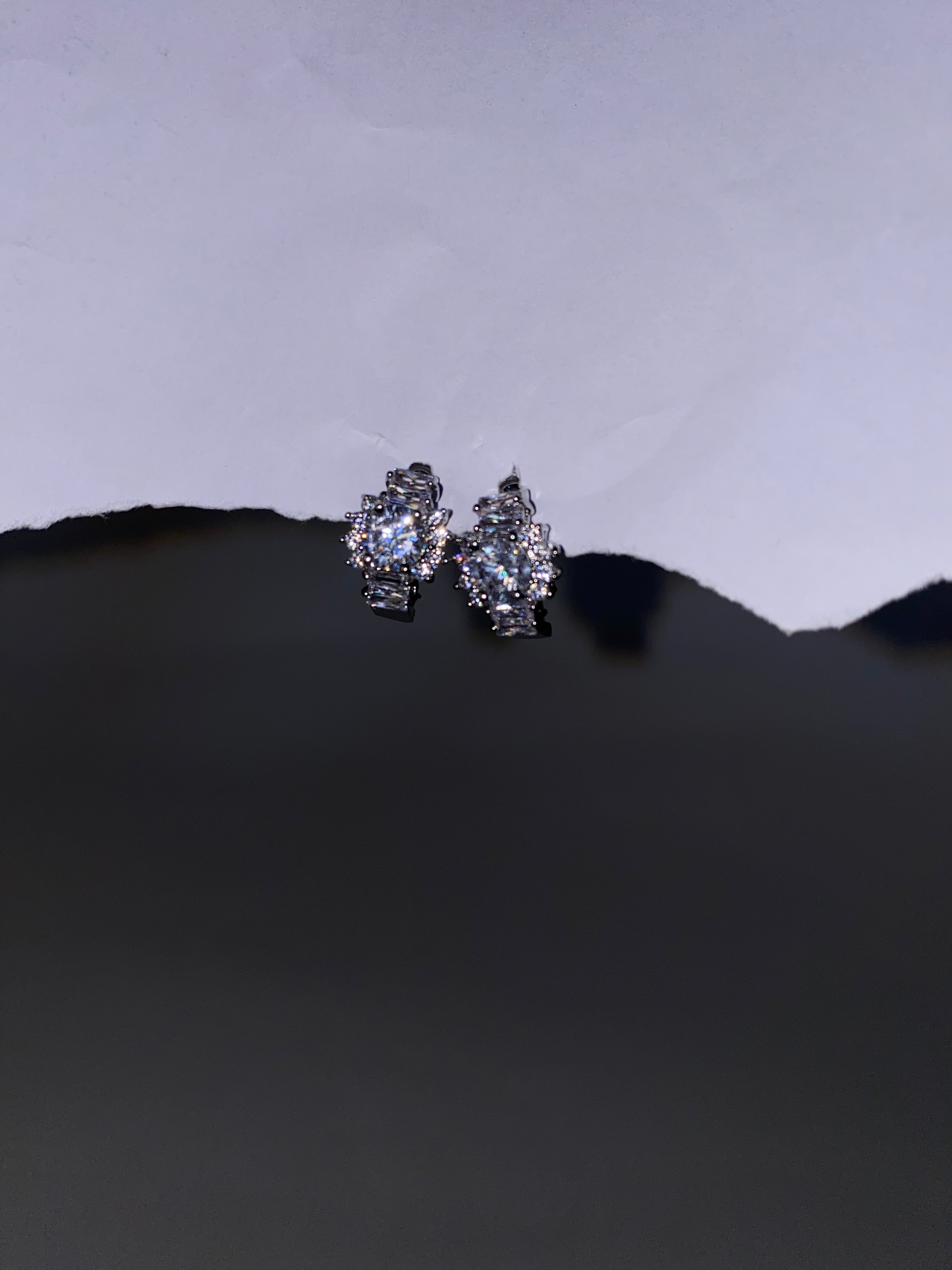 Lumi Studs